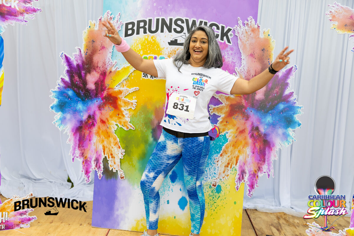 Crowd at the Brunswick Colour Dash